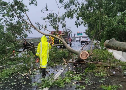 Mit Windgeschwindigkeiten von mehr als 140 km/h traf „Fiona“ auf Land. reuters