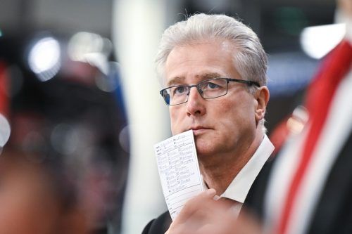 Roger Baders Mannschaft testet in Krefeld gegen lauter A-Nationen. gepa