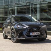 Lexus lanciert lässigen Luxus