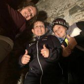 Klostner Ministranten im Kirchturm