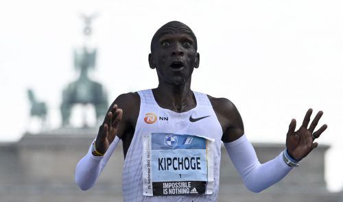 Zur Marathon-Schallmauer fehlt nicht mehr viel: Eliud Kipchoge. ap