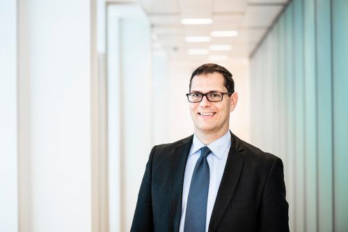 Andreas Lauterer, Arno Geiger, Primar Christian Huemer und Bernd Schelling (v.l.) wechseln in andere Krankenhäuser oder neue Funktionen. khbg/nussbaumer
