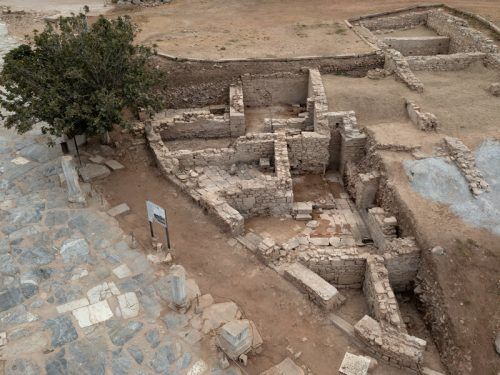 Bei Ausgrabungen wurde ein 1400 Jahre altes Geschäftsviertel freigelegt. APA
