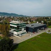 Blum übernimmt Mehrheit an S.I.E