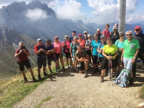 Die Wanderfreunde vom Seniorenbund genossen eine schöne Wanderwoche im Vilnössertal im Südtirol.  Seniorenbund