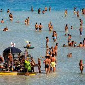 30 Grad in Italien: Tourismus will längere Badesaison