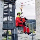 Rettungsduo auf sechs Beinen