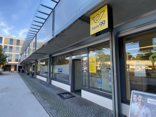 Gerade die Postpartner, die auch als Filiale der Bank99 dienen, klagen über Geldmangel und Auszahlungsschwierigkeiten.  VN/RAuch