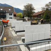 Nenzing errichtet weitere Urnengräber