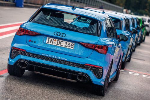 Kompakt-Sportler mit 2,5-Liter Fünzylinder-Aggregat: Audi RS3 Sportback.