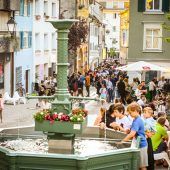 Passanten bewerten autofreie Innenstadt