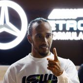 Lewis Hamilton gießt Öl ins Feuer