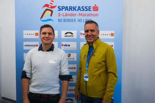 Marathon-OK-Chef Robert Küng mit Hausherr und CEO Oliver Obrist (links).