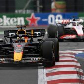Verstappen rast zum Rekord
