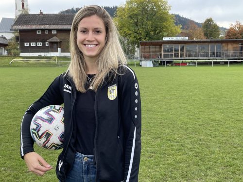 Mit Theresa Wetz steht erstmals eine Frau an der Krumbacher Klubspitze.