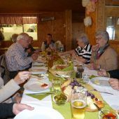 Götzner Seniorenbund bei Gertruds Mostschenke