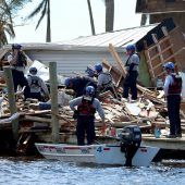 Hunderttausende in Florida noch immer ohne Strom