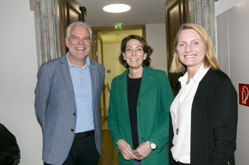 Thomas Mueller sowie Veronika Marte und Angelika-Benzer.