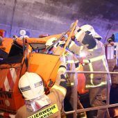 Einsatzübung im Tunnel