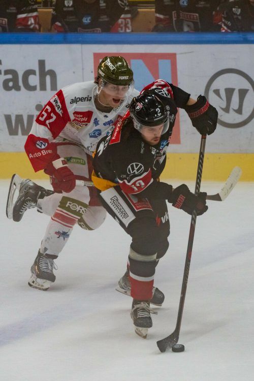 Valentin Ploner und die Pioneers Vorarlberg möchten sich gegen die Vienna Capitals für die 1:2-Niederlage revanchieren. Stiplovsek