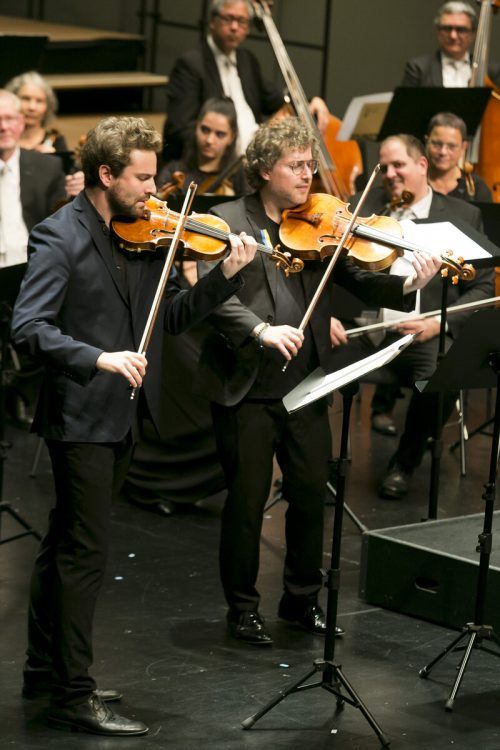 Violonist Benjamin Herzl und Xandi van Dijk an der Viola.
Mathis Fotografie (2)