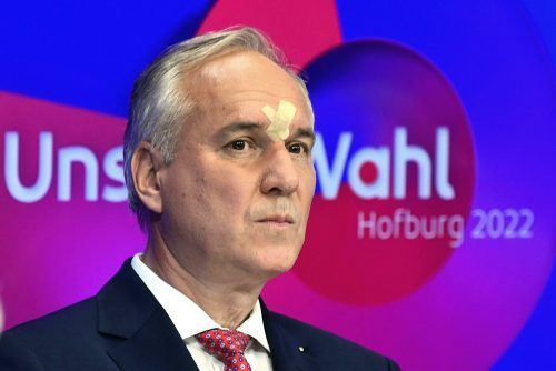 Walter Rosenkranz mit Schramme am Wahlabend.