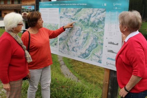Warth ist die erste Station im Verlauf des Lechwegs, der heuer 10-Jahr-Jubiläum feiert und der der Wanderregion wertvolle und starke Impulse gibt. stp/2