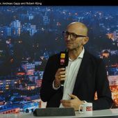 „Beschneiung in der Nacht, wenn es keinem wehtut“
