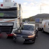 Stauchaos wegen Unfällen und Güterabfertigung