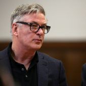 Todesschuss bei Western-Dreh: Alec Baldwin verklagt Filmcrew