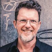 Andreas Jungwirth liest in Lustenau