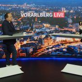Von Abhängigkeiten und karnevalisierter Politik