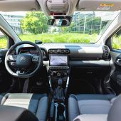 Erwachsener Mini-Crossover