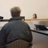 Mit 120 km/h durchs Ried geflüchtet