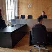 Einem Mitschüler die Hand gebrochen