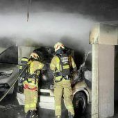 Pkw in Flammen: Haus in Hohenems evakuiert