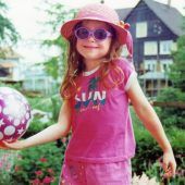 Junge Erwachsene und Erinnerungen an die Kindheit. »A8
