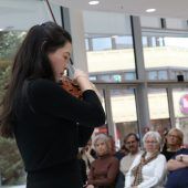Violinen verzauberten den Mittag im Montforthaus