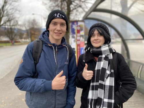 Jonas Ströhle und Chadi Abubakarova haben sich mit dem Bahnstreik arrangiert. VN/RAUCH