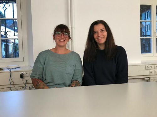 Julia Wohlgenannt und Marlene Bühlmann-Bitschnau schätzen die Vielseitigkeit, die ihre Tätigkeit mit sich bringt. vn/mm