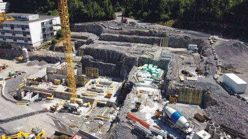 Lange wurde darauf gewartet, jetzt haben die Bauarbeiten am Landeskrankenhaus Rankweil begonnen. KHBG/Mathis