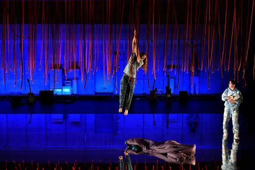 „My Heart Is Full of Na-Na-Na“ ist ein durchgeknalltes, unterhaltsames Trash-Theater.  Zoé Aubry (2)