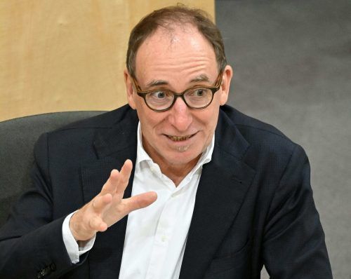 Öffentliche Finanzierung: Rauch will keinen vertragslosen Zustand. APA