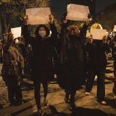 Polizeipräsenz gegen Proteste