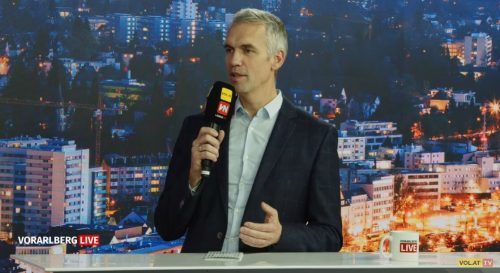 reduziert Der Weihnachtsmarkt wird nur von 16 Uhr bis 22 Uhr leuchten.