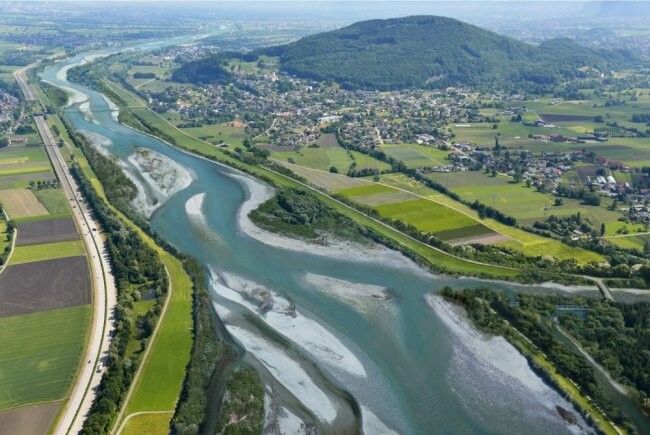Noch ist dieses Bild nur eine Illustration. Doch so soll der Rhein irgendwann auf Höhe Koblach aussehen. IRR