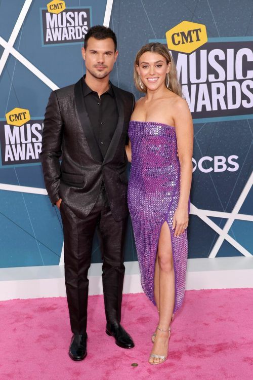 Taylor Lautner und Taylor Dome haben mit 100 Gästen geheiratet. AFP