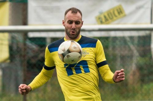 Torjäger Aleksandar Umjenovic verlässt Wolfurt in Richtung FC Lustenau. VN-Stiplovsek