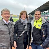 Ein grün-weißes Fußballfest