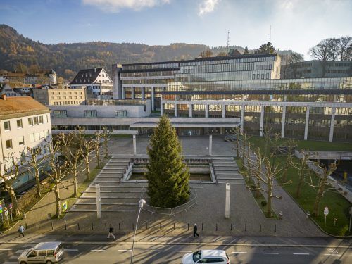 Auch die Mitarbeiter im Landhaus sollen es wieder wärmer haben.  VN